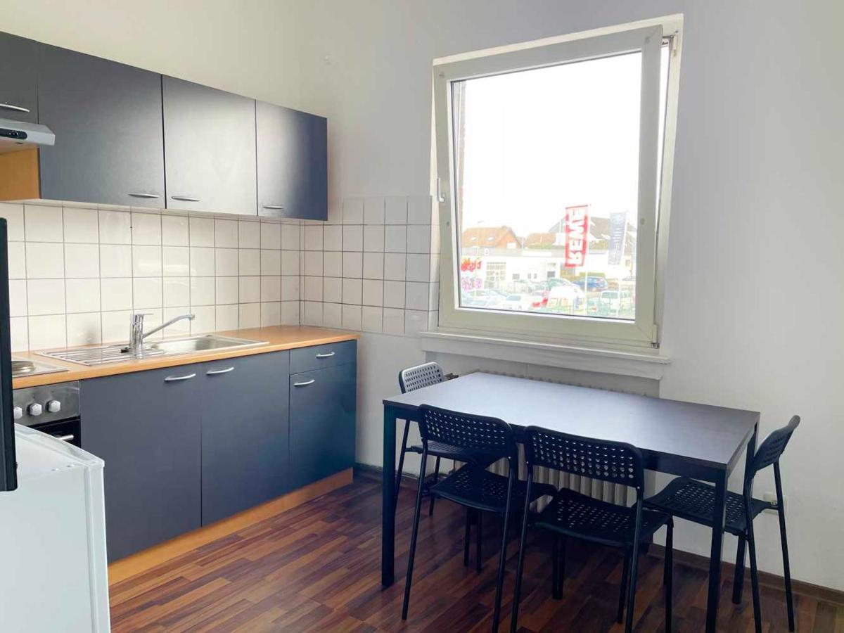Apartment With 3 Rooms In Hürth Dış mekan fotoğraf